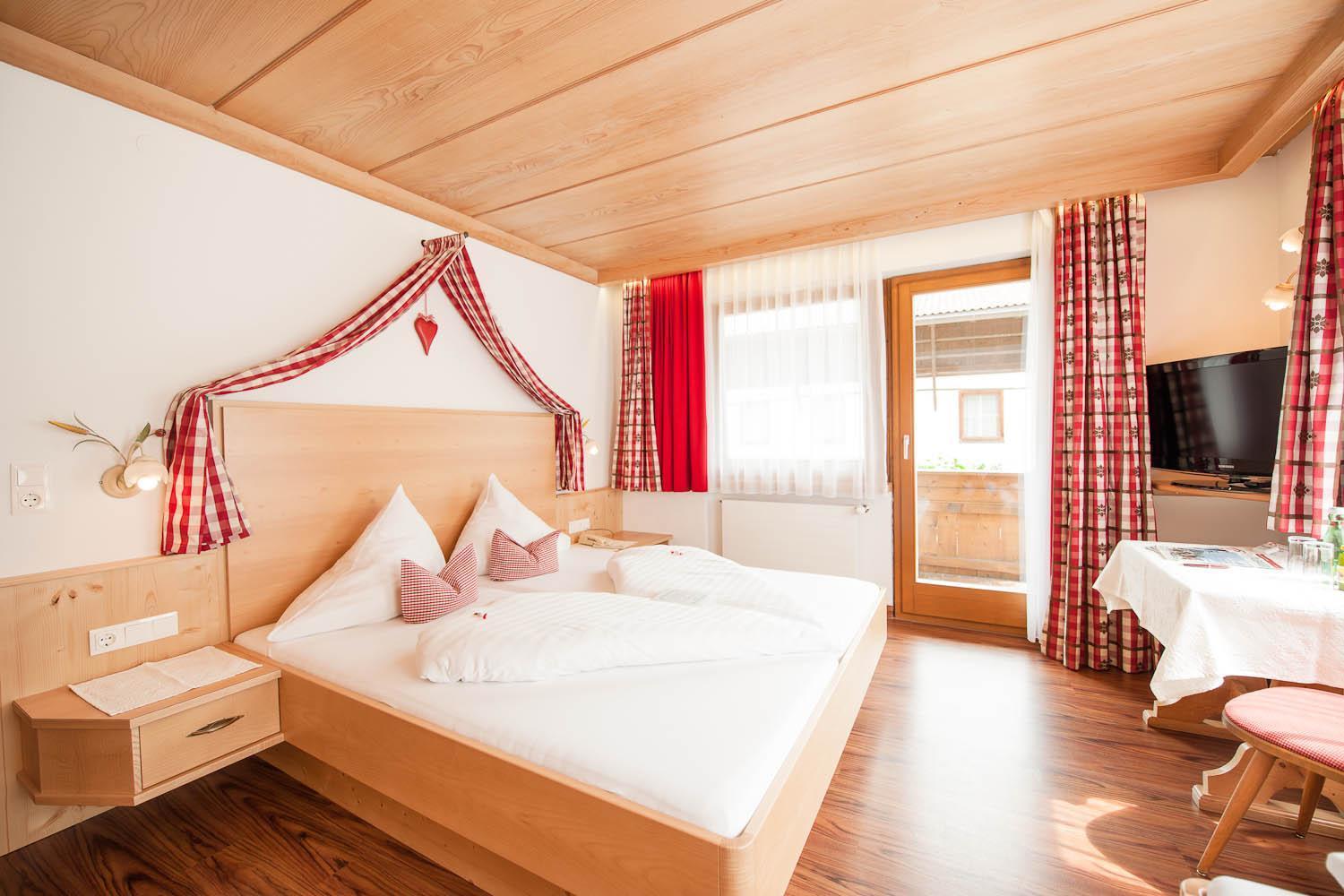 Hotel Angelika Neustift im Stubaital Bagian luar foto