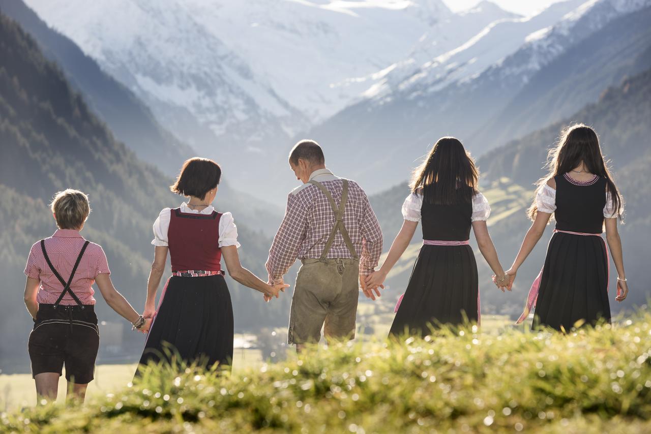 Hotel Angelika Neustift im Stubaital Bagian luar foto